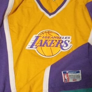 Vintage Lakers shooting shirt
